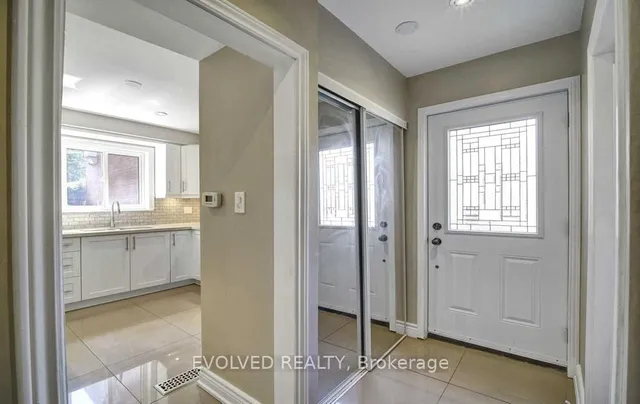 Additional image 2 of 15 Esterbrooke Ave Unit 132