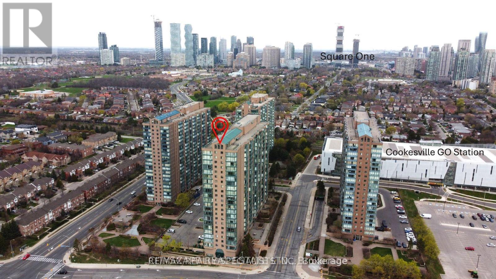 303 - 145 HILLCREST AVENUE|Mississauga (Cooksville), Ontario L5B3Z1