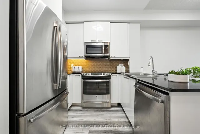 Additional image 3 of 1328 Birchmount Rd Unit 607