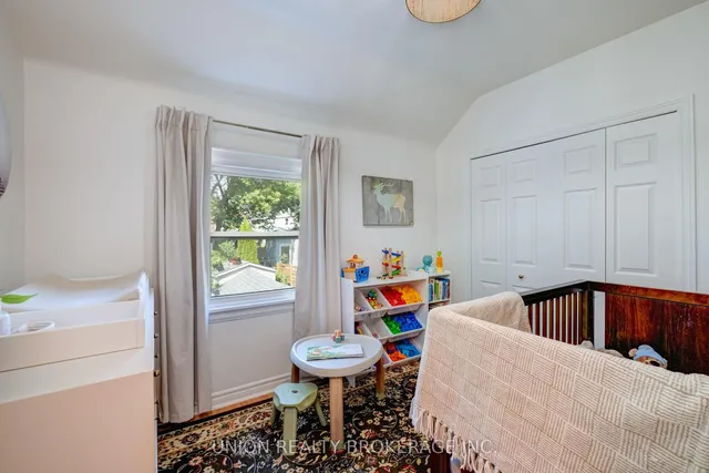 Additional image 17 of 412 Coxwell Ave