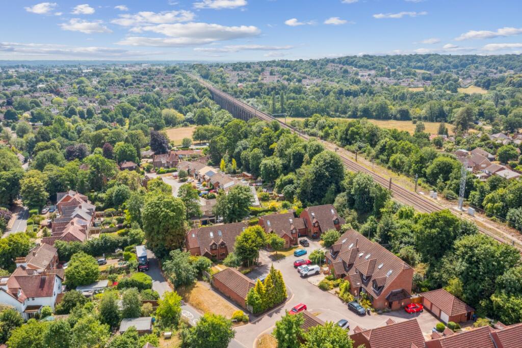 Additional image 22 of Honeymead, Welwyn, Hertfordshire, AL6 0EG