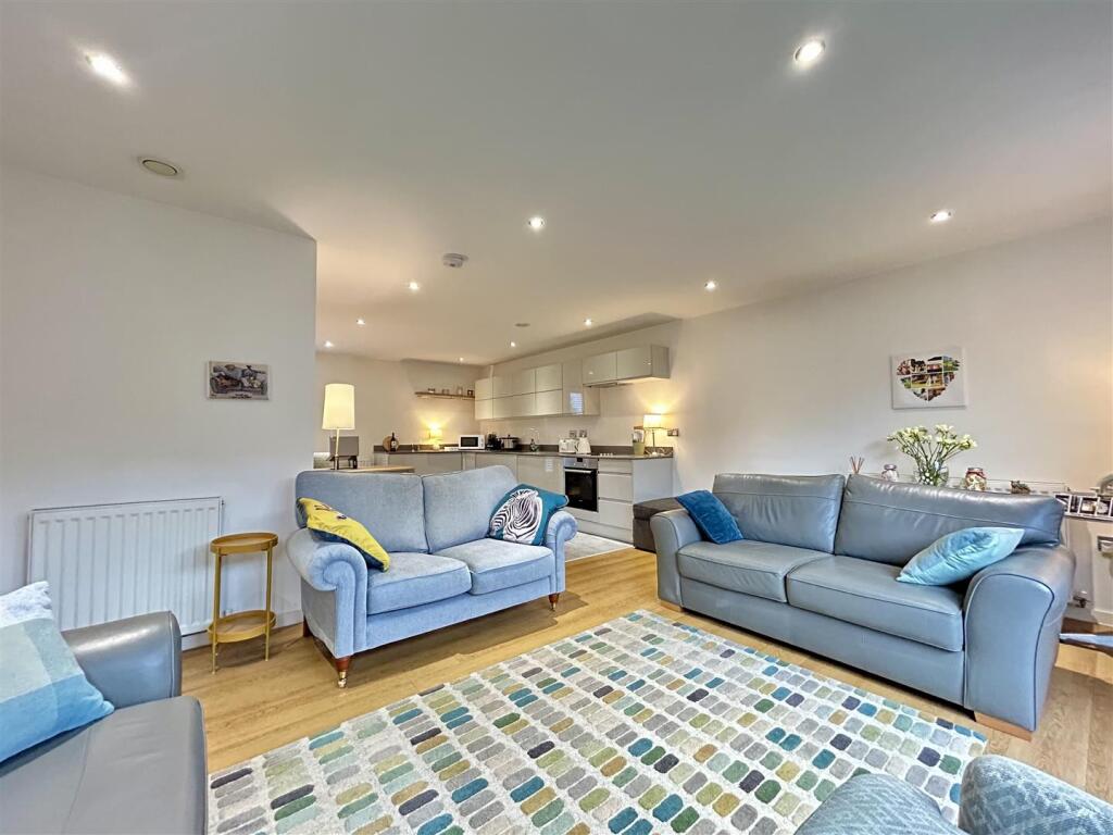 Additional image 7 of High Street, Harborne, Birmingham