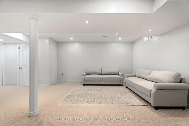 Additional image 33 of 26 Dulgaren St