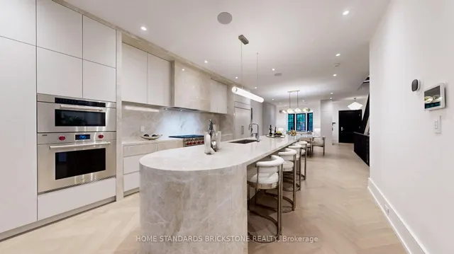 Additional image 15 of 38 Elgin Ave