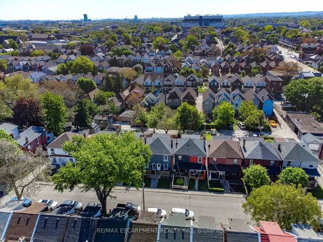 Additional image 32 of 102 Gibson Ave