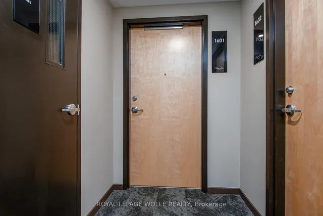 Additional image 8 of 1601 Charles St Unit 1601