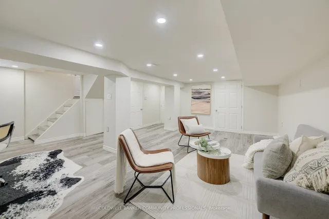 Additional image 24 of 29 Linwood Ave