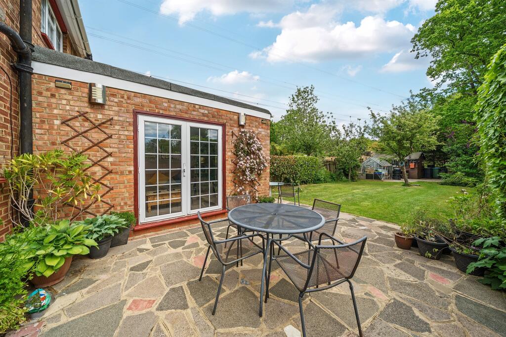 Additional image 18 of Claremont, Bricket Wood, St. Albans