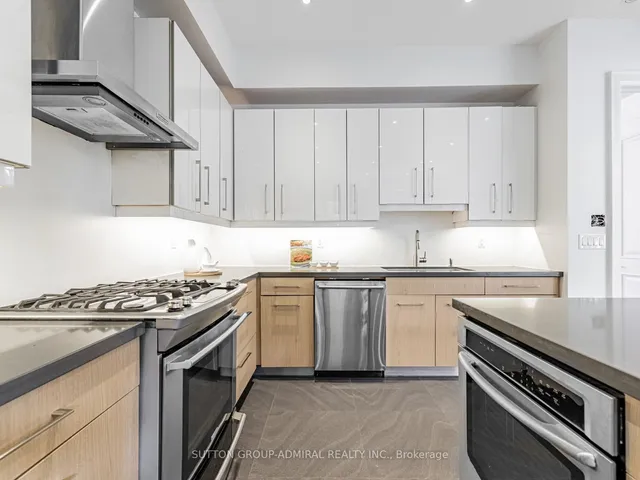 Additional image 24 of 11 Frontenac Ave