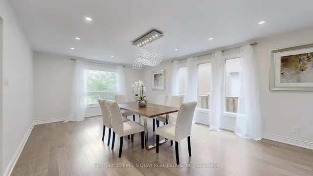 Additional image 8 of 54 Garnier Crt