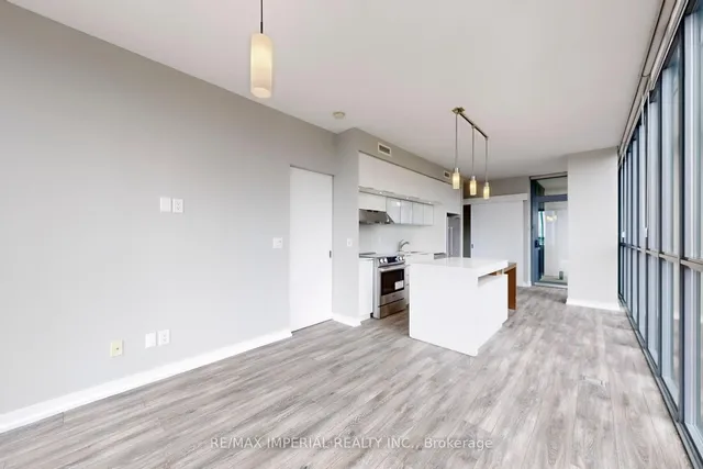 Additional image 23 of 110 Charles St Unit 2308