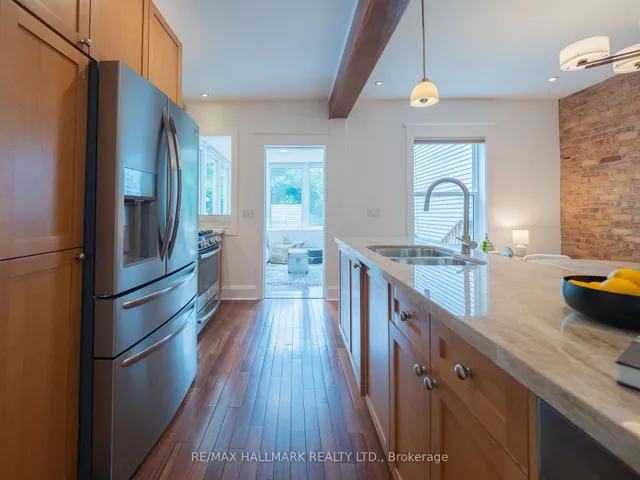 Additional image 19 of 51 Bain Ave