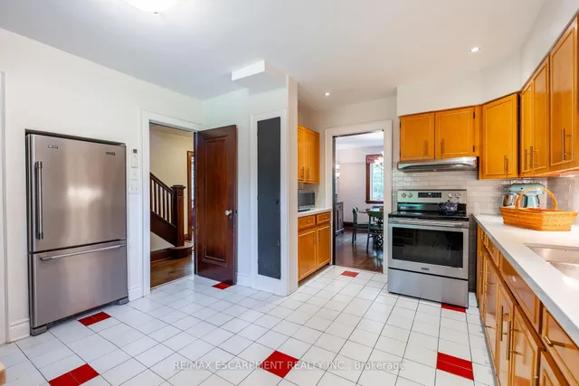 Additional image 17 of 154 Dalewood Cres