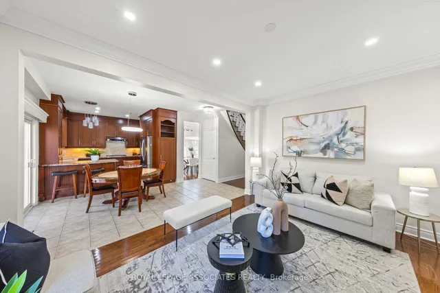 Additional image 14 of 13 Laurentide Cres