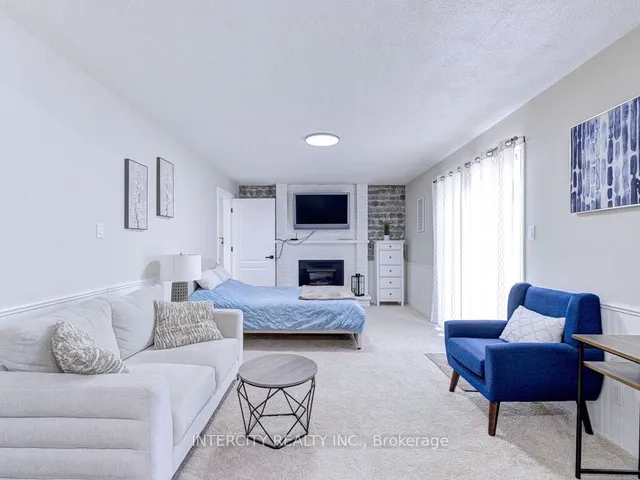 Additional image 35 of 841 Coulson Ave