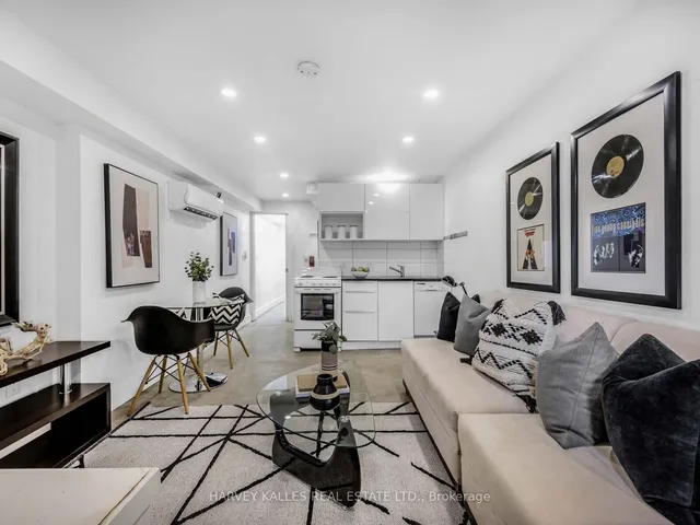 Additional image 24 of 18 Saunders Ave