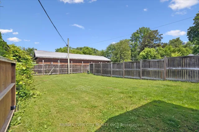 Additional image 36 of 66 Cherry St