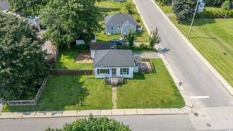 Additional image 2 of 290 James St E