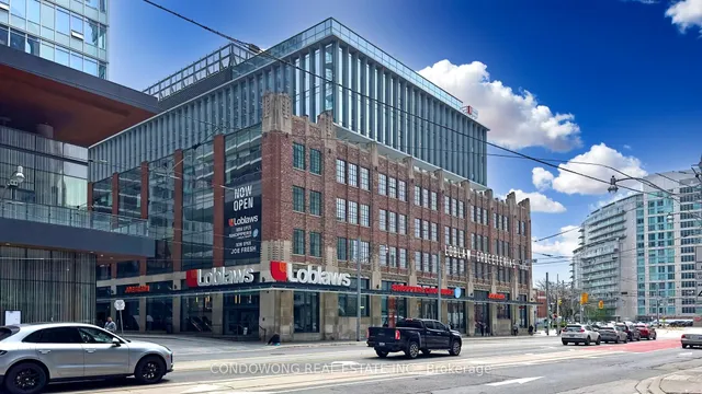 Additional image 13 of 17 Bathurst St Unit 911