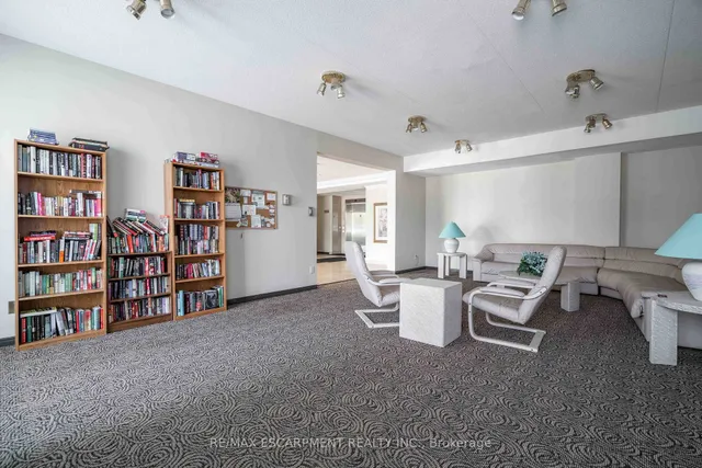 房产图片 8 - 416 Limeridge Rd 单元 216