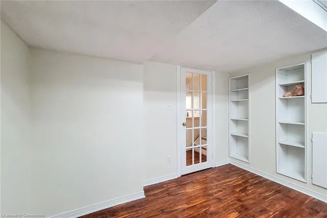 Additional image 18 of 35 Cloke Crt