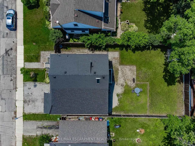 Additional image 32 of 78 West 3rd St