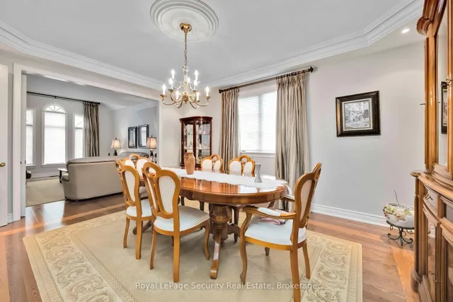 Additional image 6 of 27 Gaydon Ave