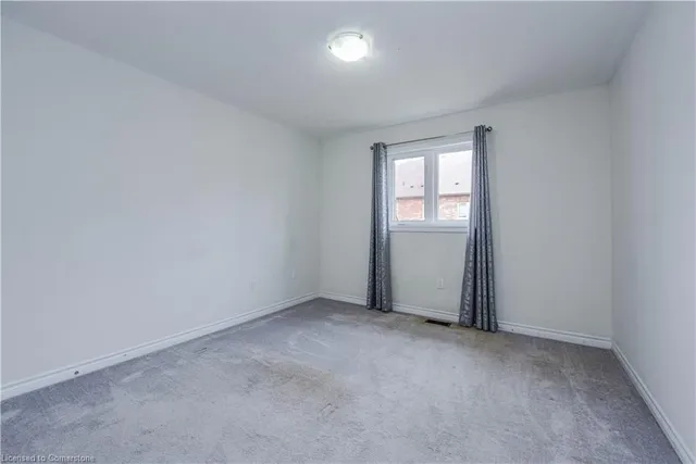 Additional image 33 of 43 Yarmouth St