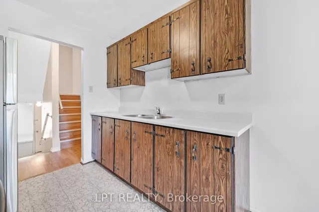 Additional image 8 of 32 Scotney Grve