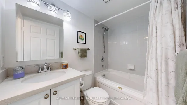 Additional image 14 of 11 Lee Centre Dr Unit 1905