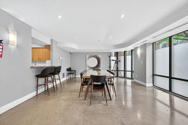 Additional image 24 of 255 Richmond St Unit 814