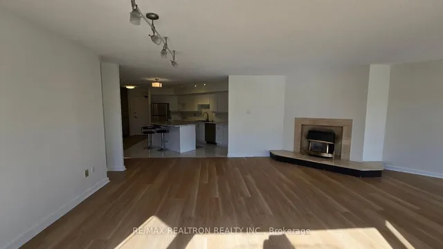 Additional image 16 of 70 Elmsthorpe Ave Unit 103