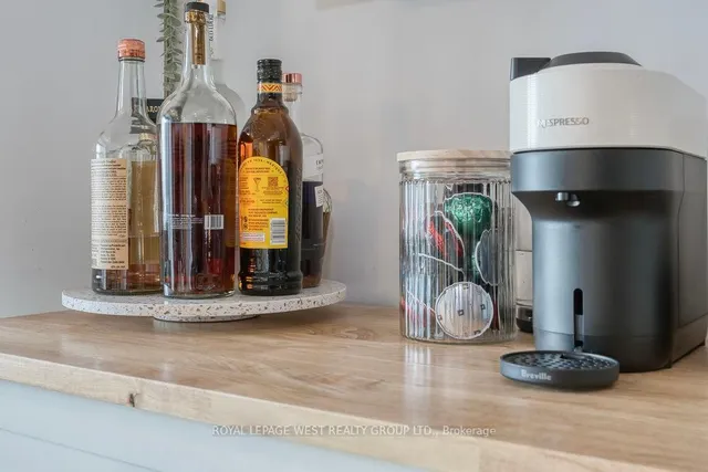 Additional image 19 of 51 Lady Bank Rd Unit 301