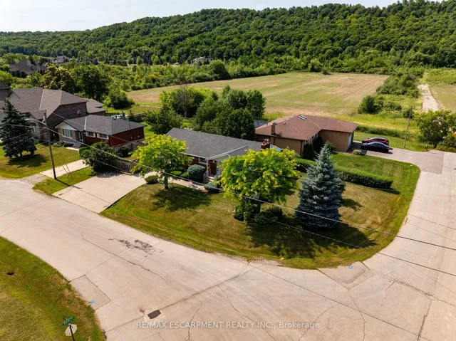 Additional image 43 of 224 Glenholme Ave