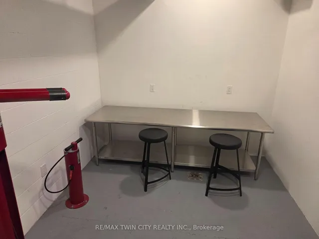 Additional image 24 of 55 Duke St Unit 228