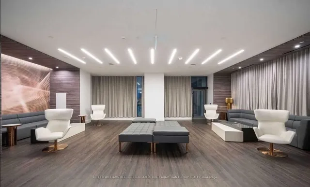 Additional image 45 of 39 Roehampton Ave Unit 408