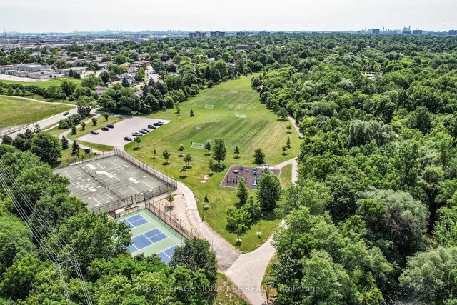 Additional image 44 of 61 Centre St