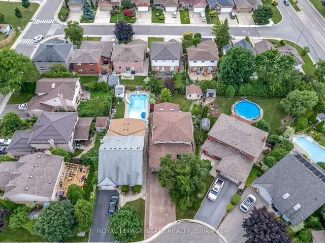 Additional image 41 of 14 Anita Crt
