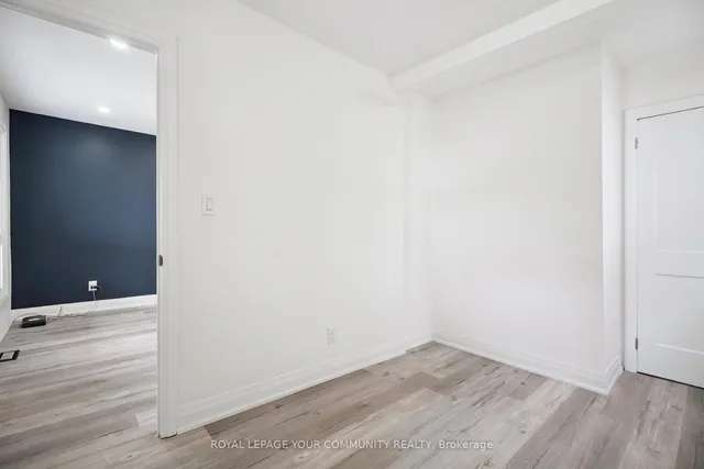 房产图片 8 - 8 Merchison Ave