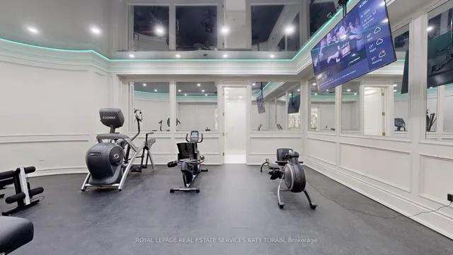 Additional image 33 of 8 High Point Rd