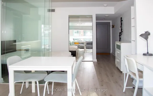 Additional image 16 of 155 Yorkville Ave Unit 1015