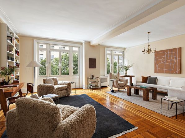 895 W End Ave APT 3B, New York, NY 10025