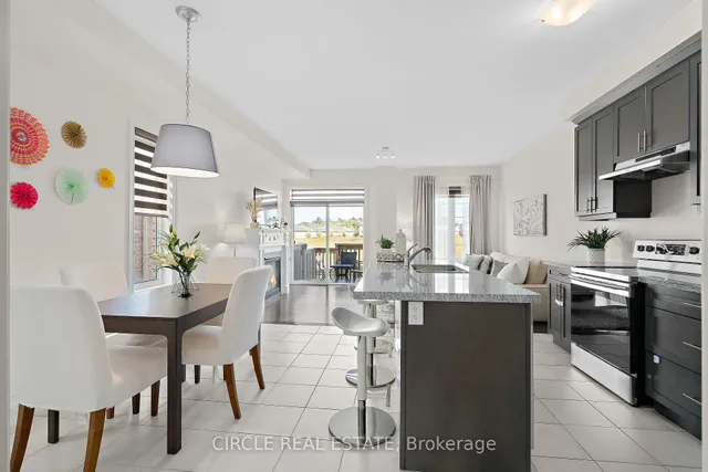 Additional image 4 of 66 Heming Tr