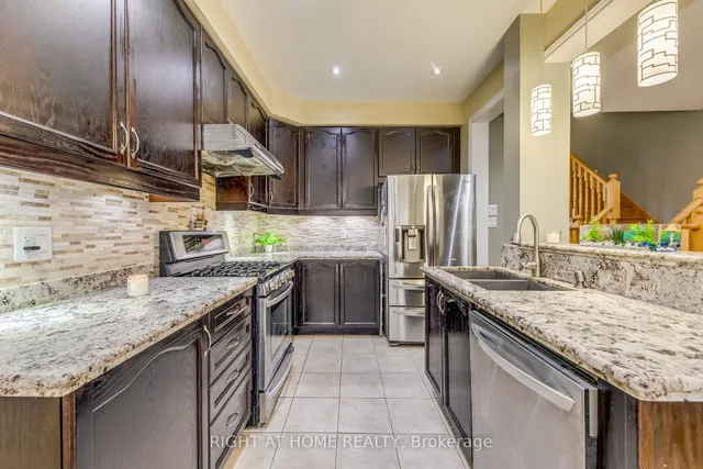 Additional image 11 of 24 Lou Pomanti St