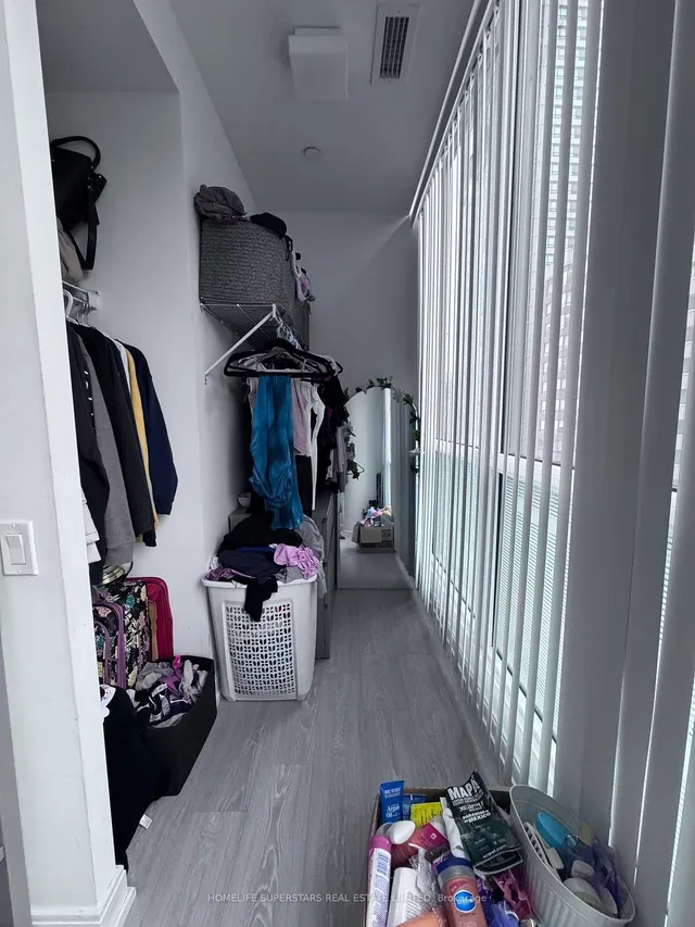 Additional image 28 of 181 Dundas St Unit 611