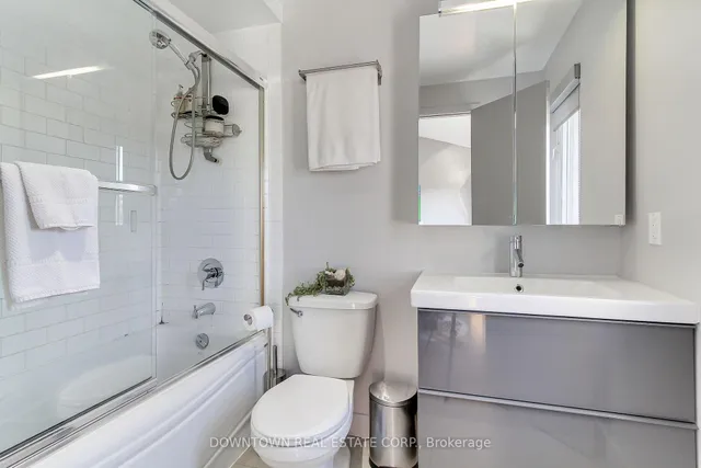 Additional image 26 of 53 Colgate Ave Unit 404