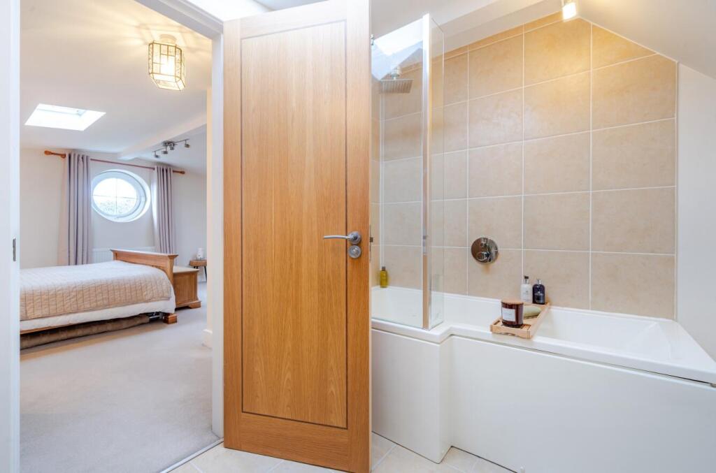 Additional image 11 of Moffats Lane, Brookmans Park