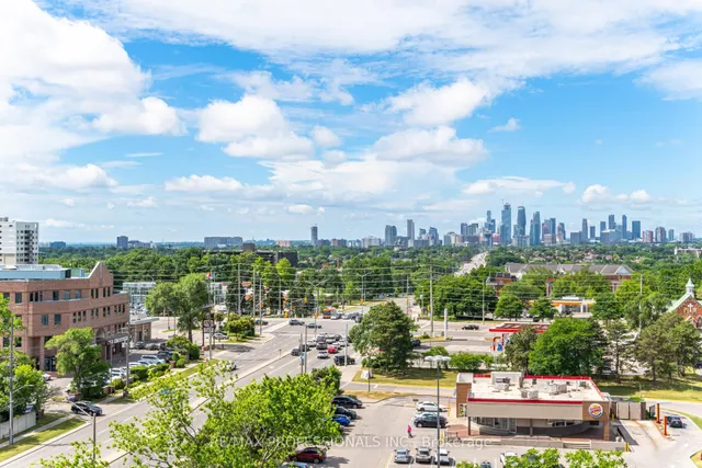 Additional image 36 of 1111 Bough Beeches Blvd Unit 1002