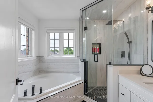 房产图片 38 - 63 蓝钻石大道