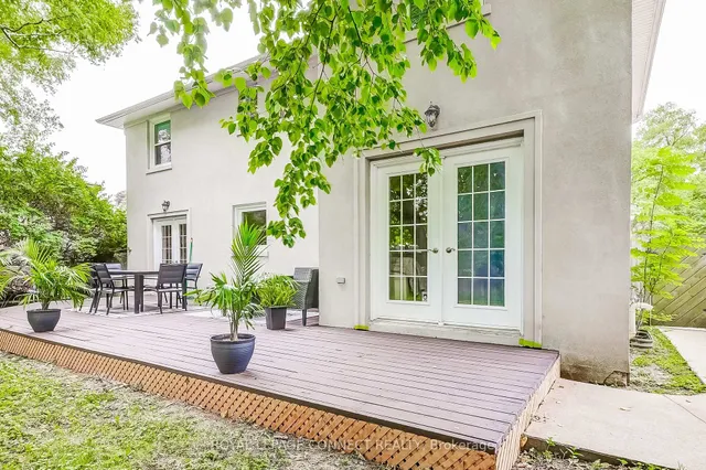 Additional image 27 of 73 Cassandra Blvd